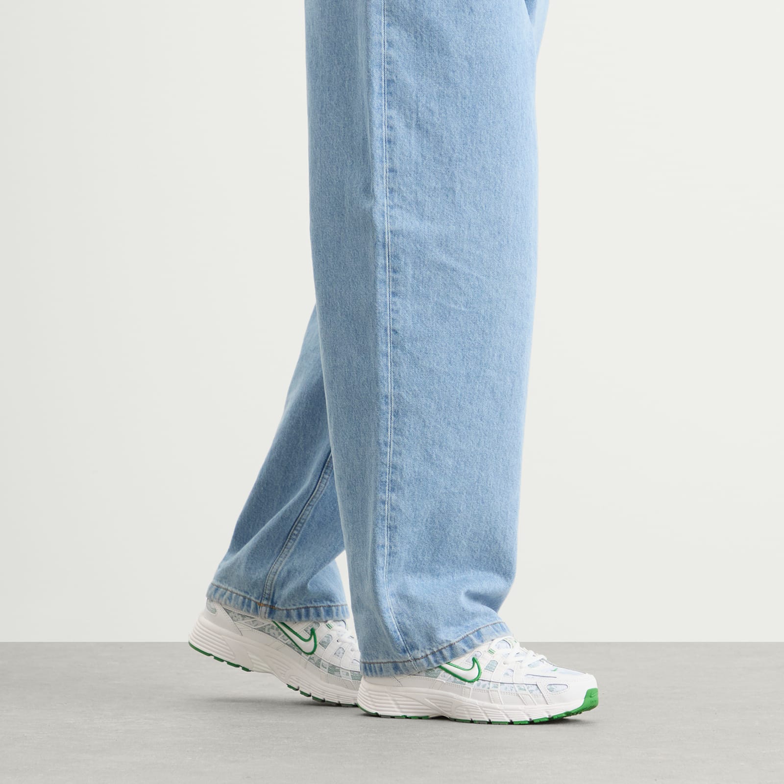 Women's P-6000 Prm W Sneaker White/Green