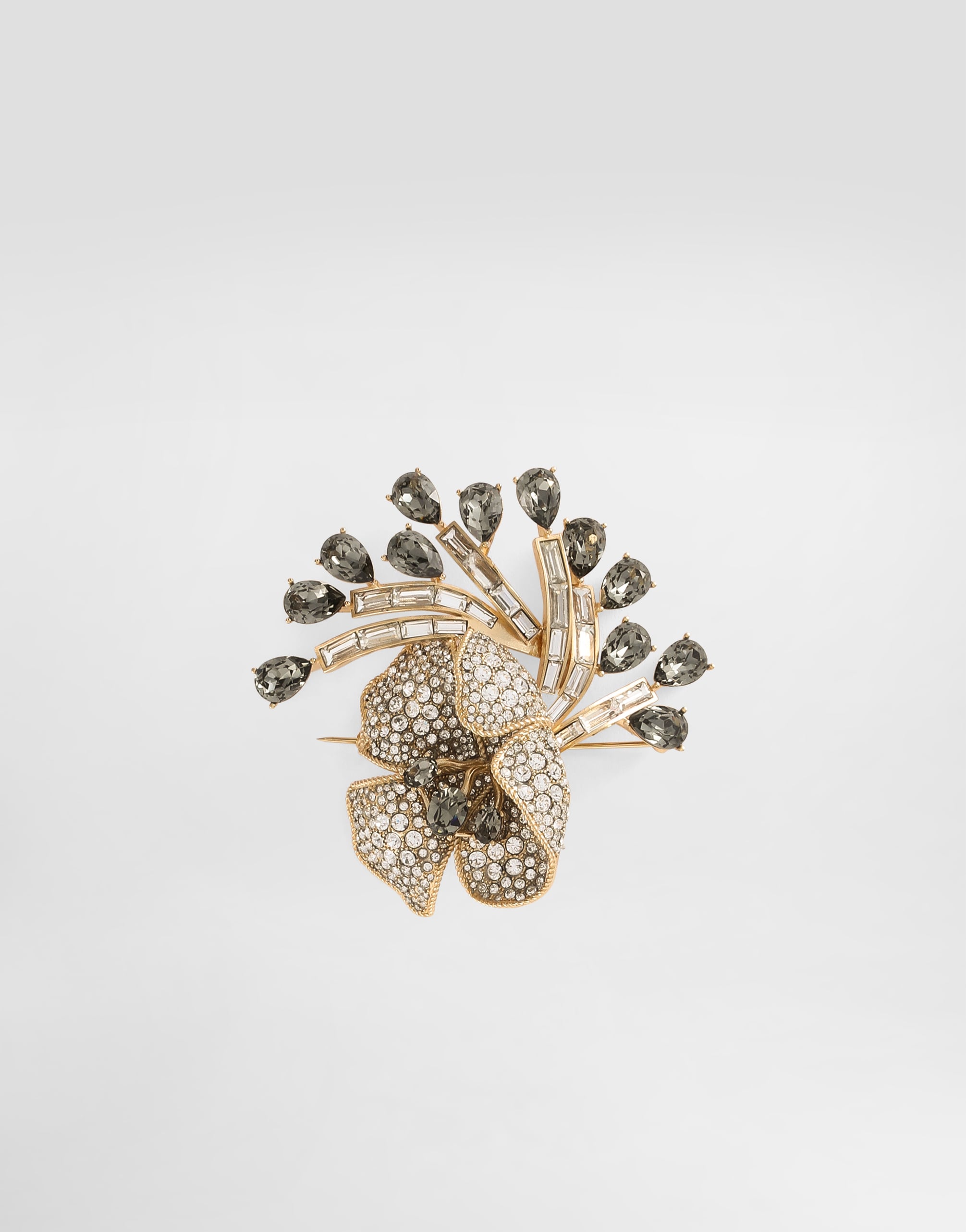 Flower brooch