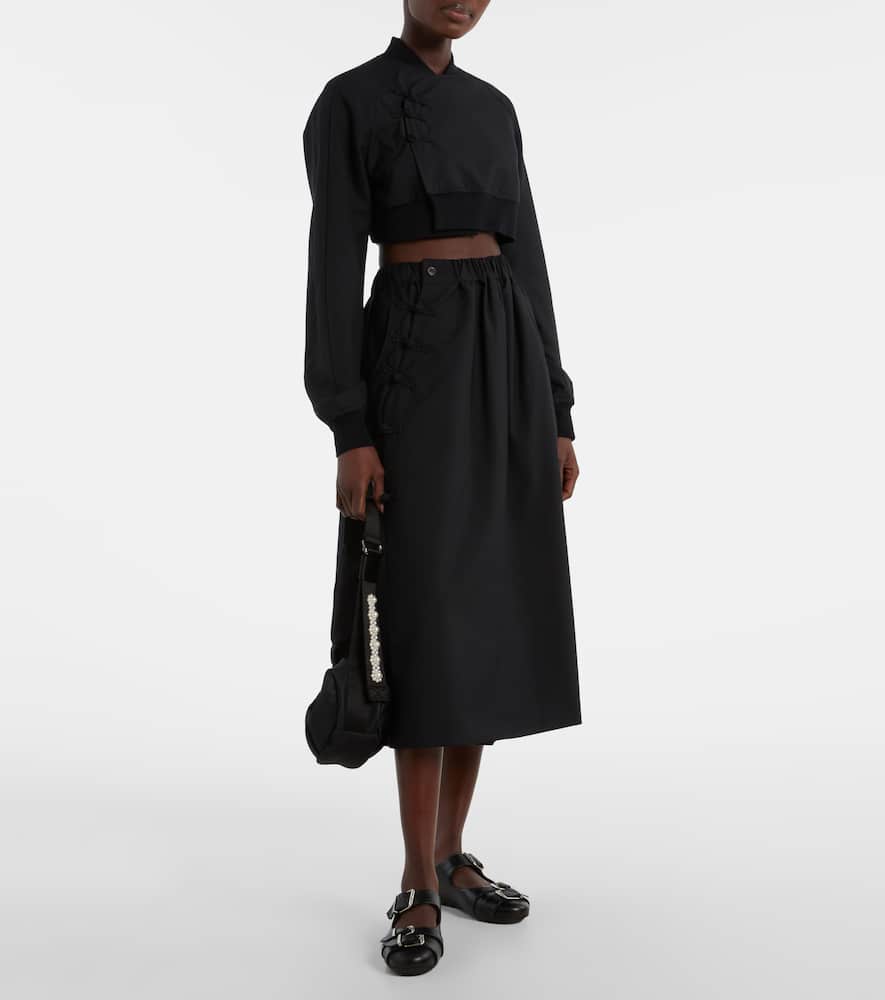 Cropped wool top