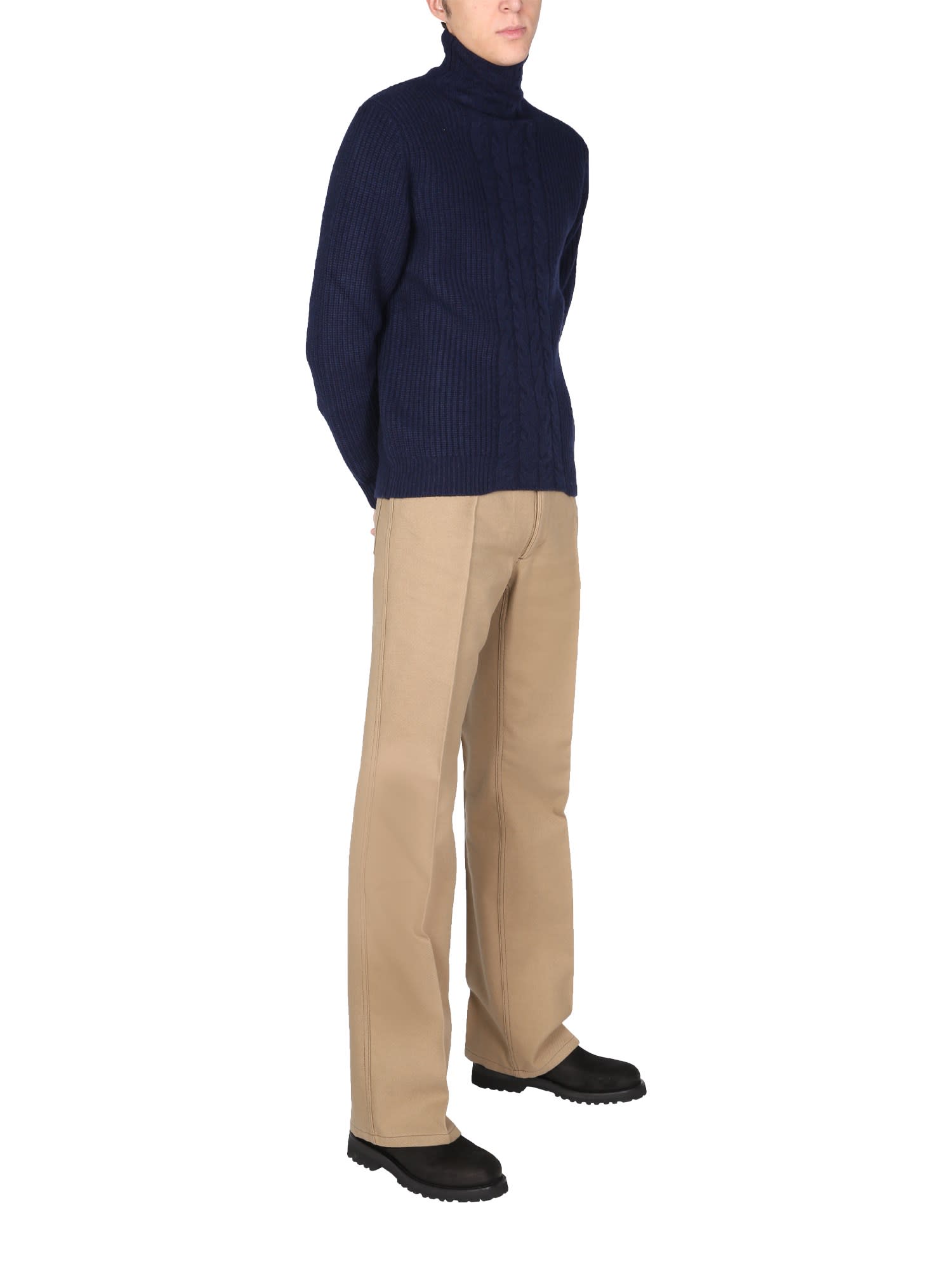 Pulls Turtle Neck Sweater