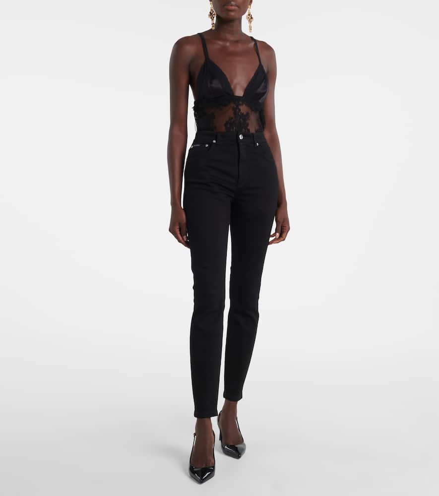 Mid-rise skinny jeans
