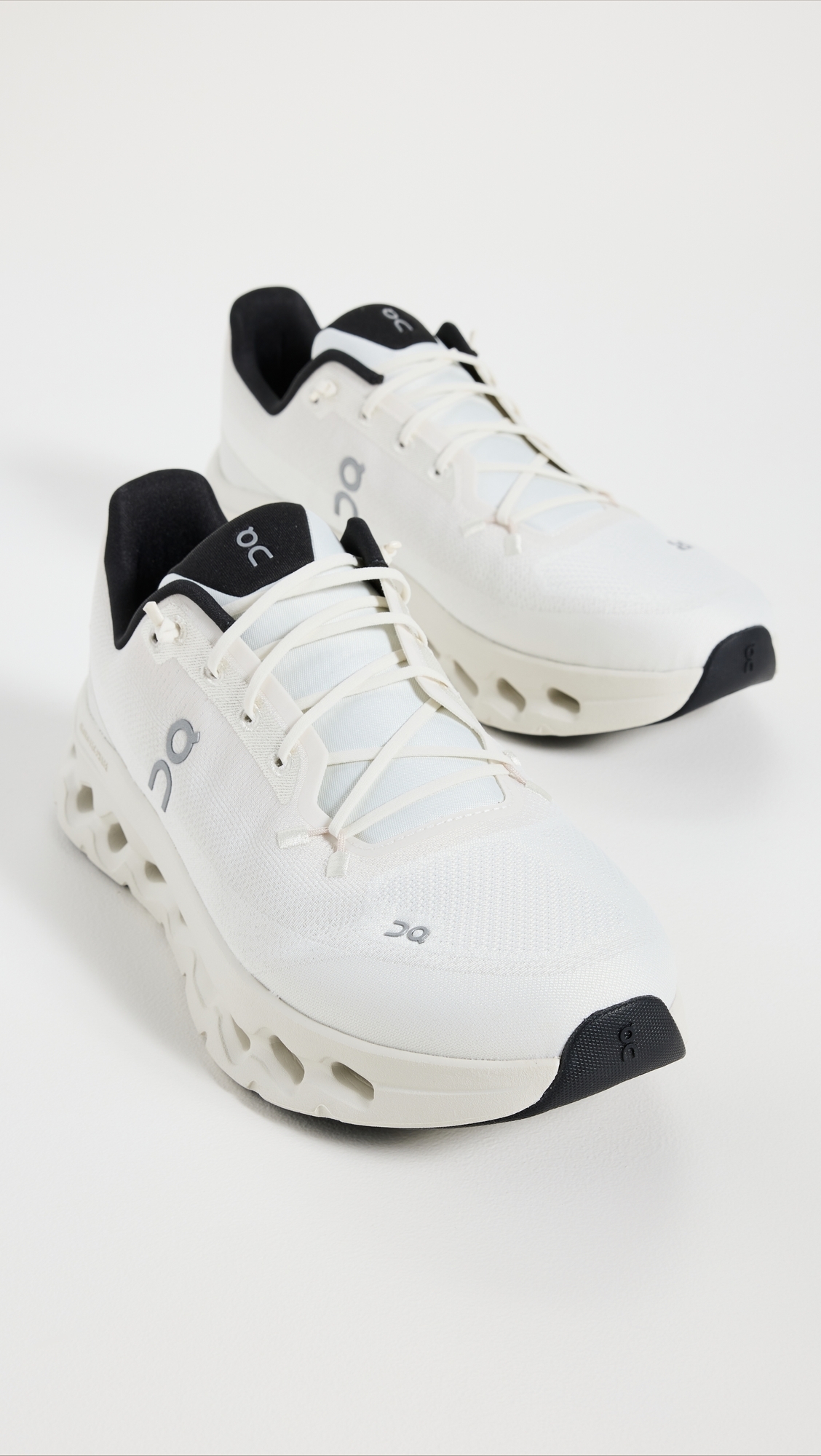 Cloudtilt Sneakers Pearl/Ice