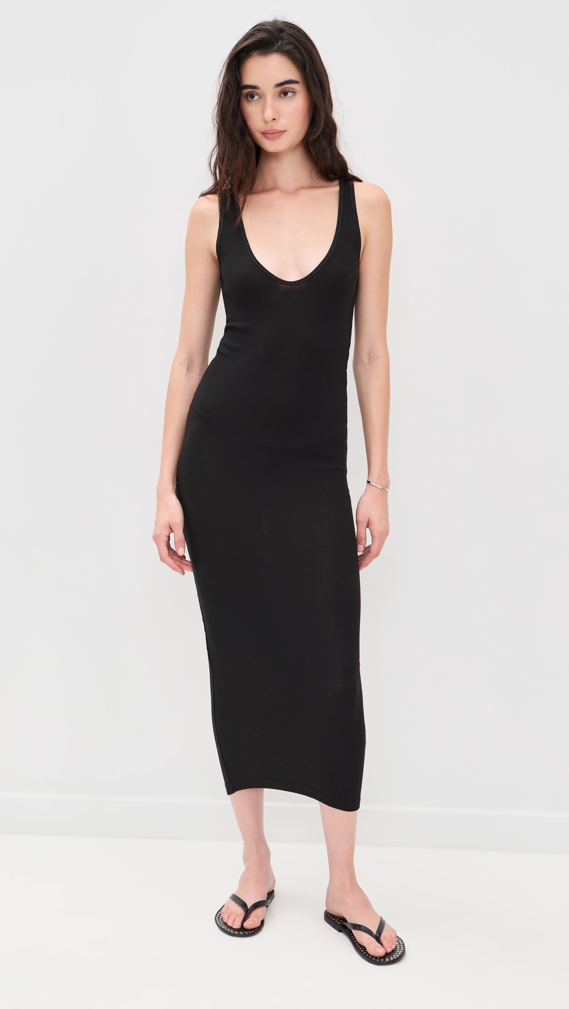 Dar V Dress Black