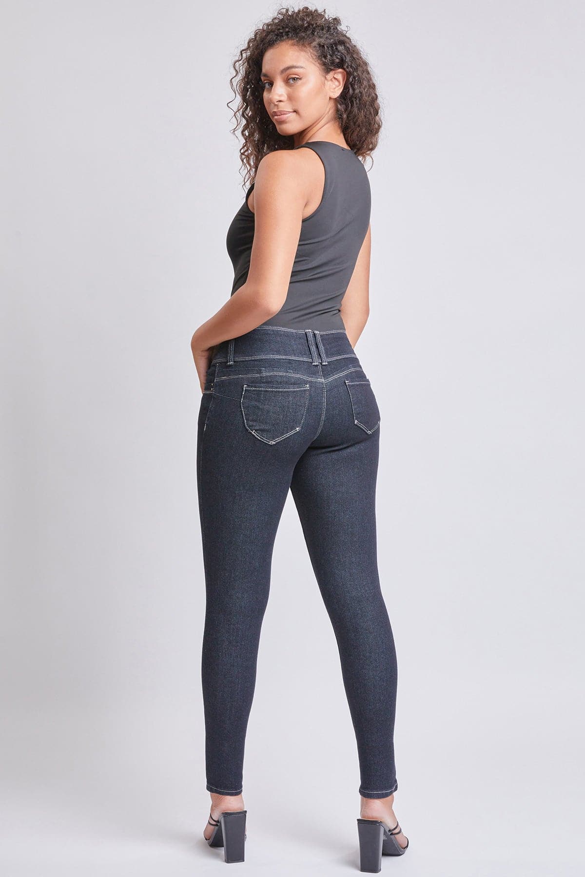 Women's Sustainable WannaBettaButt Skinny Jeans