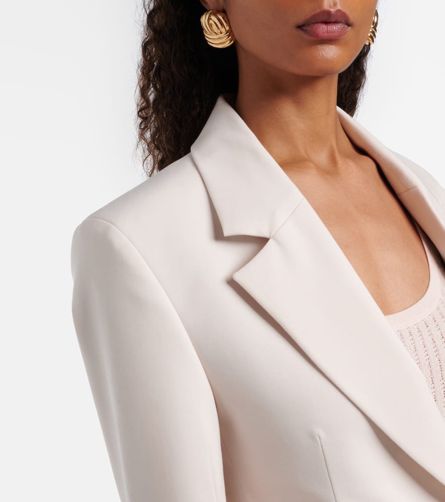 Single-breasted blazer