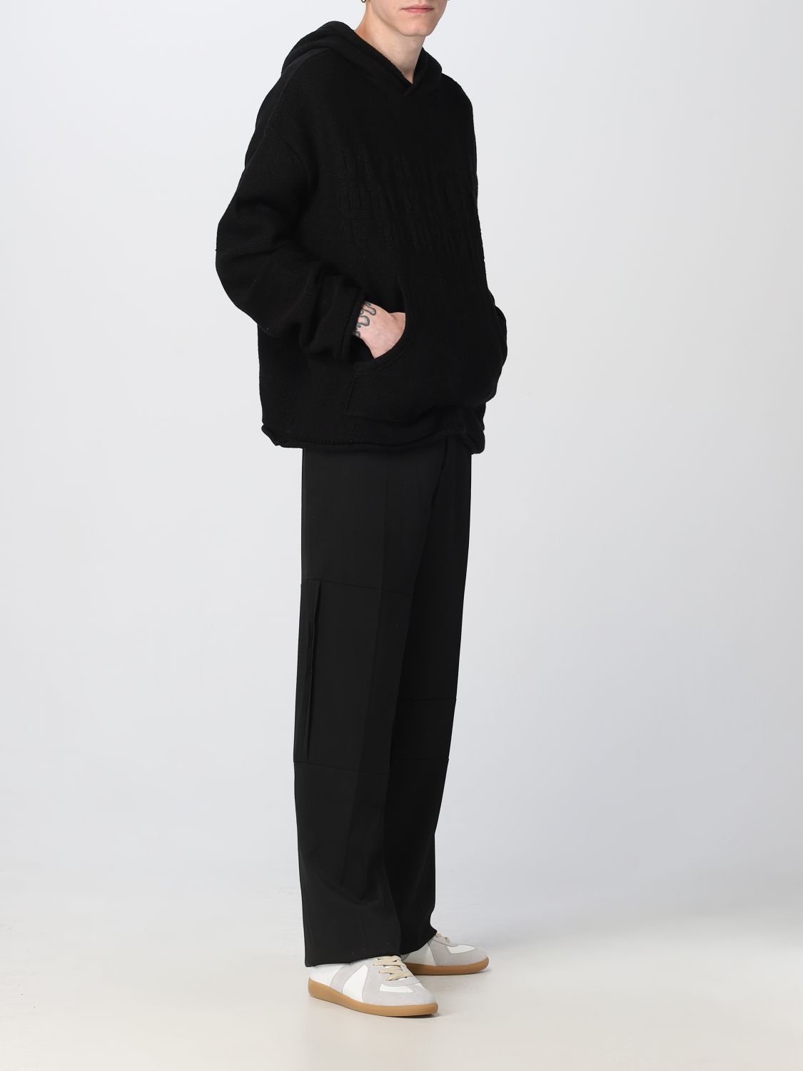 Sweatshirt Men color Black