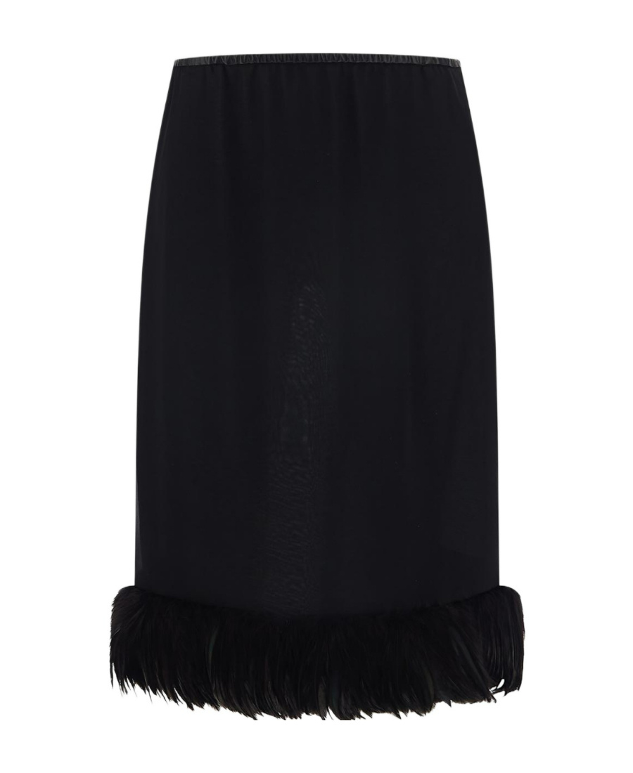 Long skirt in crepe muslin and feathers