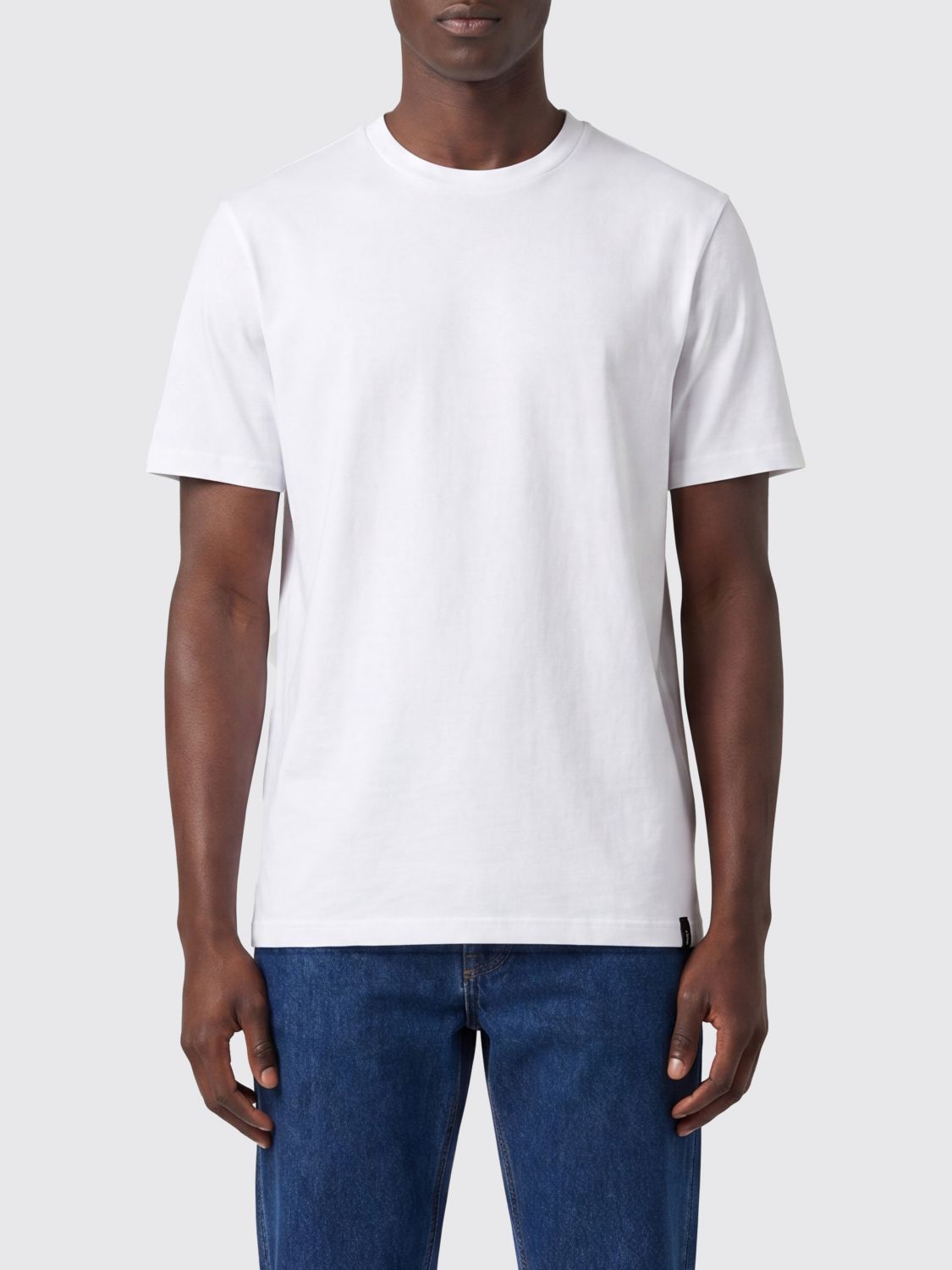 T-Shirt Men color White
