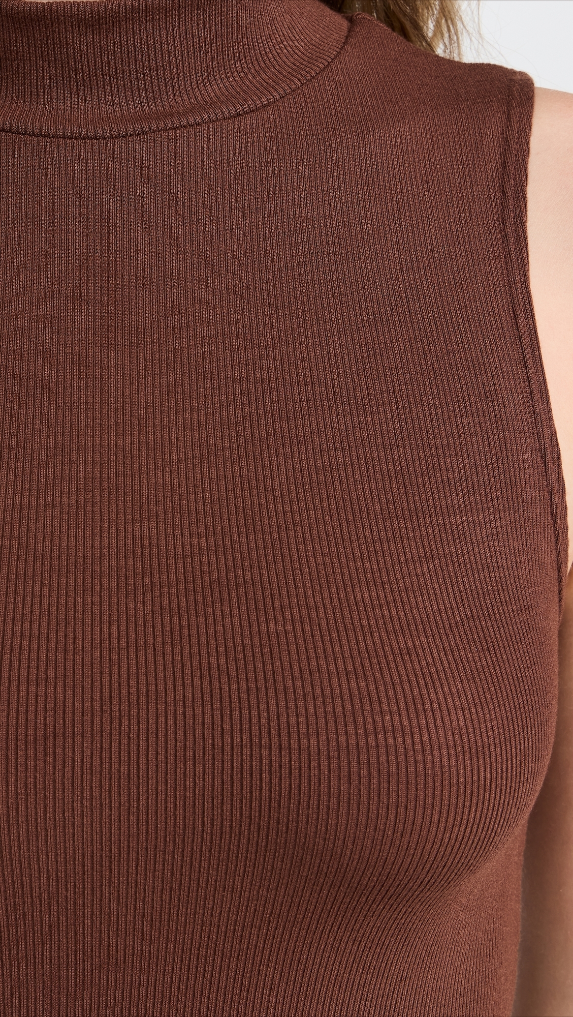 Ambitionist 여성 Mock Neck Tank Thong Bodysuit Downtown Brown