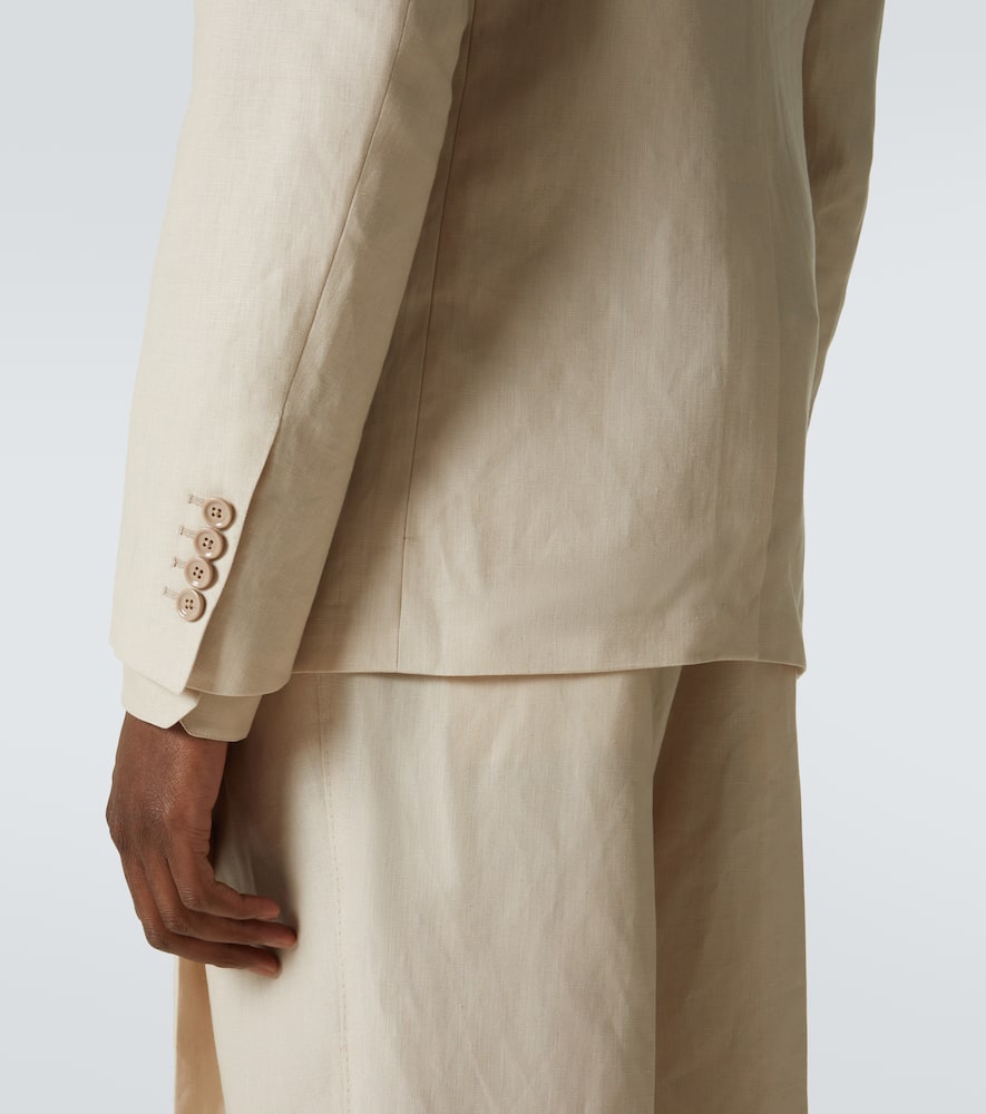 Double-breasted linen blazer