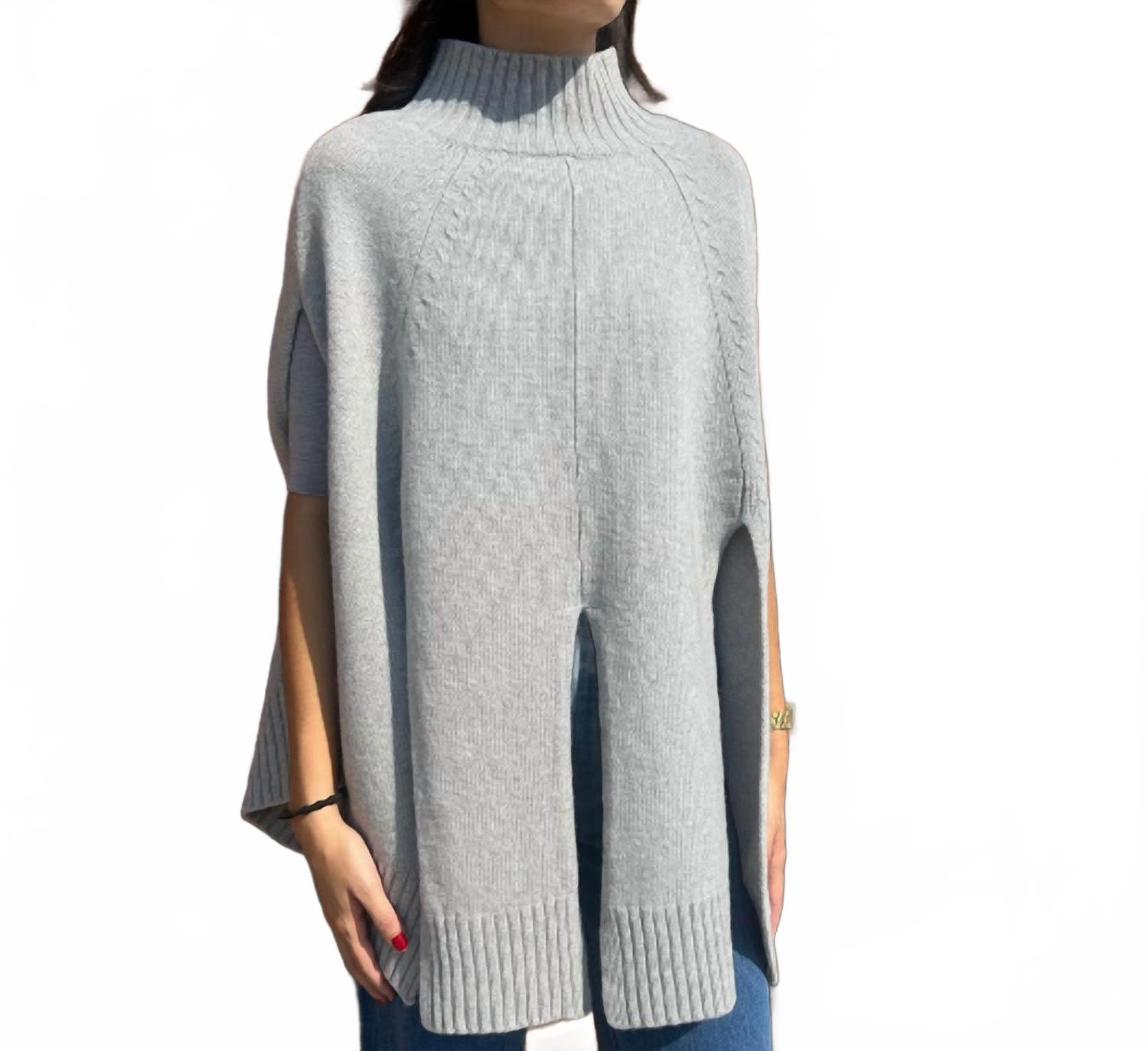 Car Wash Hem Cape In Grey