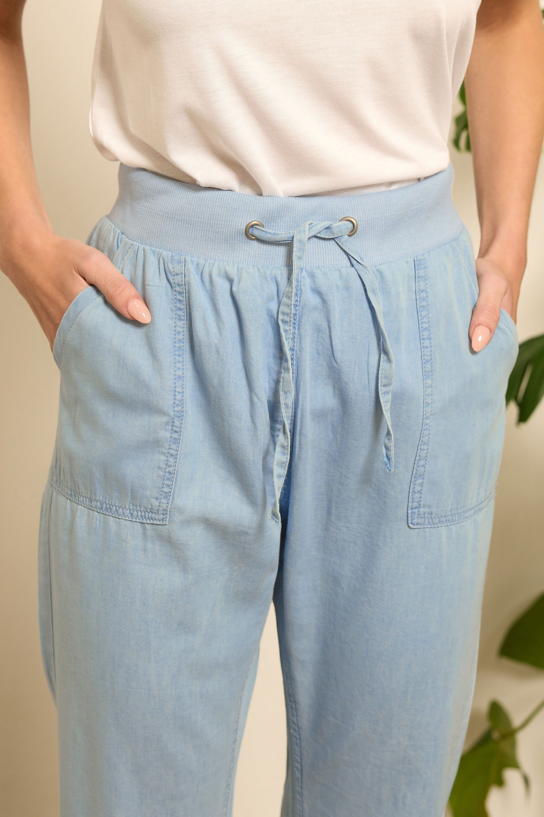 M&Co Women's Light Wash Drawstring Cropped Trousers in Light Blue