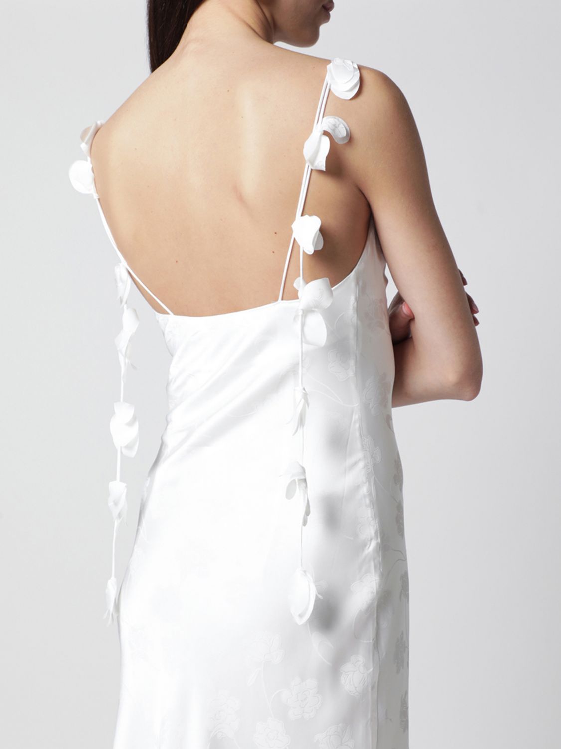 Dress Woman color White