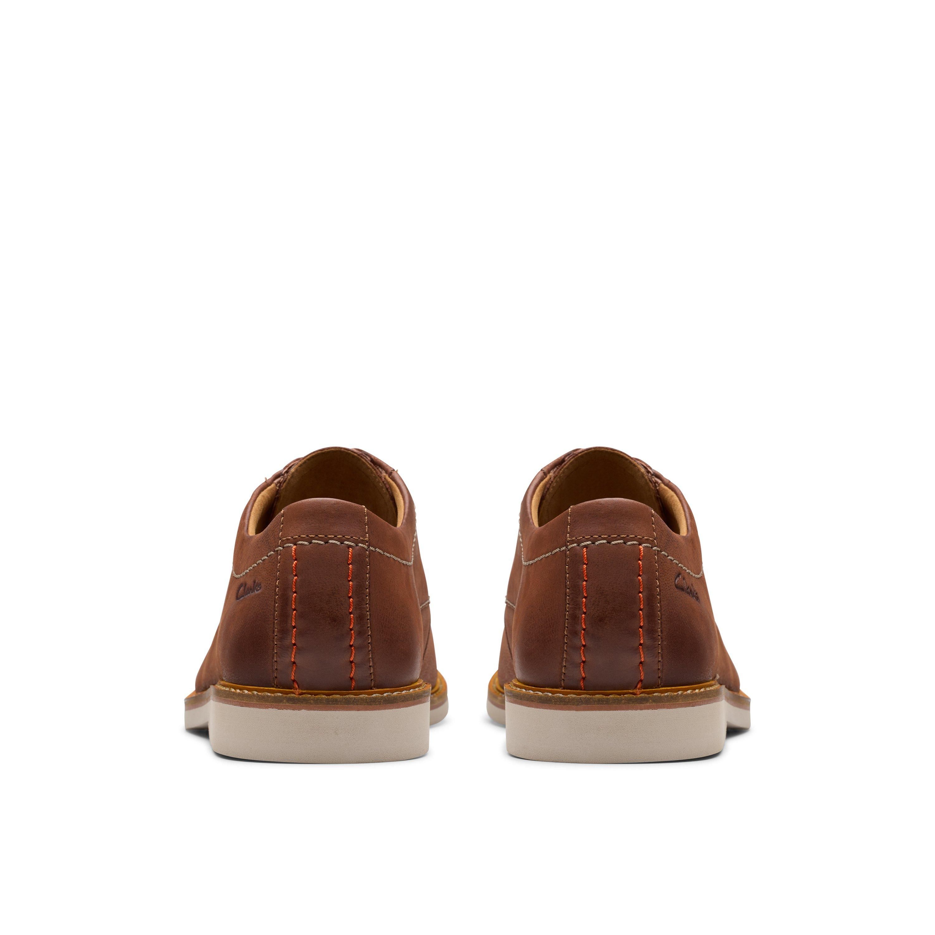 Clarks Atticus Lt Lace Dark Tan Leather Derby Shoes,lace Up In Brown