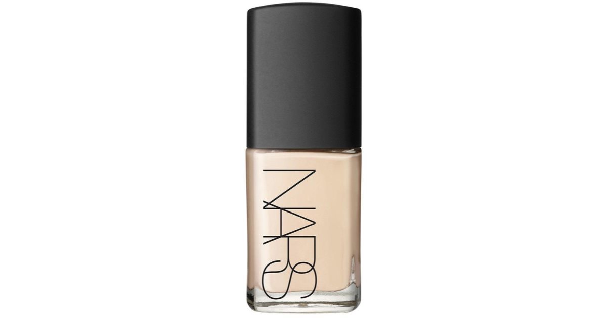 NARS Sheer Glow Foundation FIJI — Foundation
