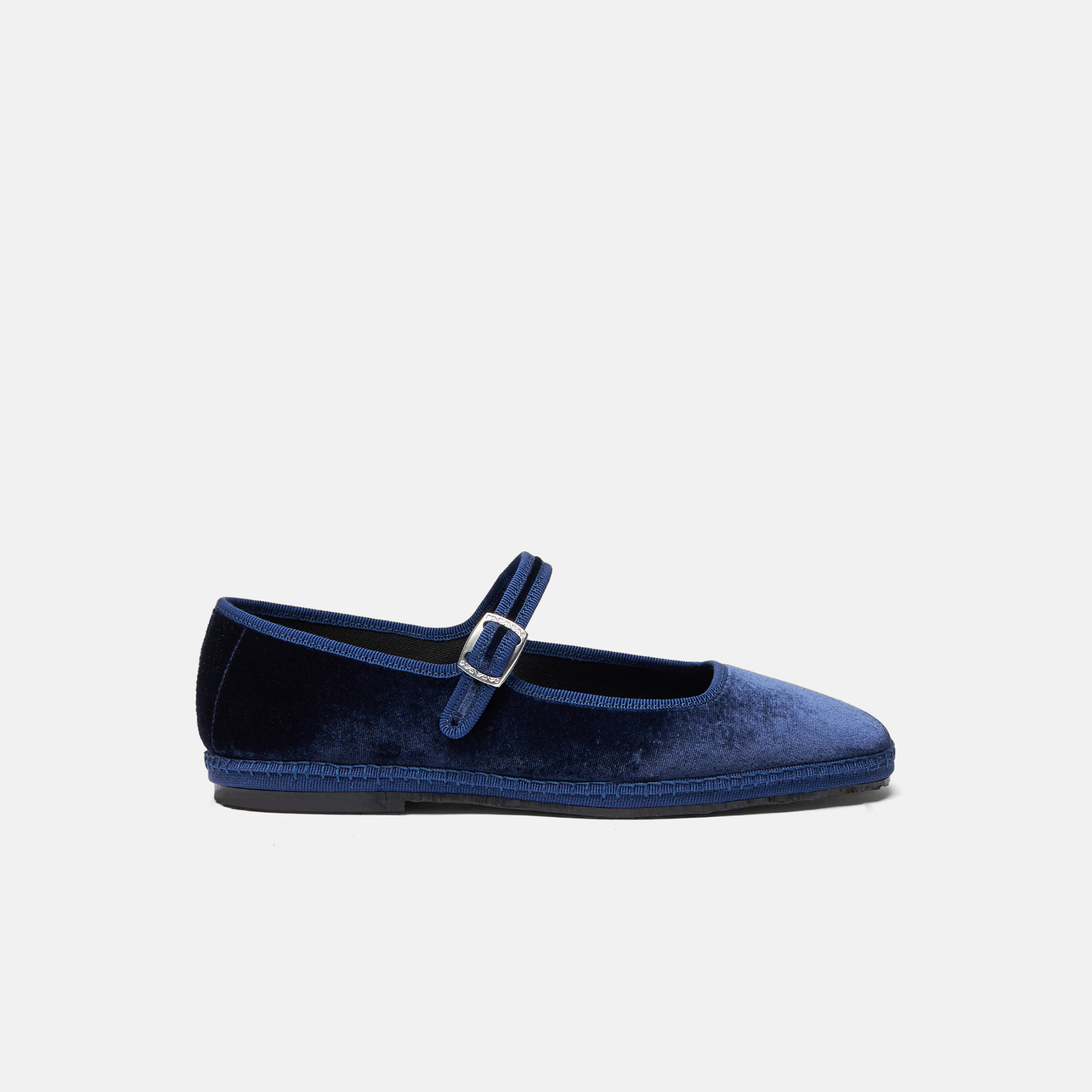 Petra Blue Velvet 