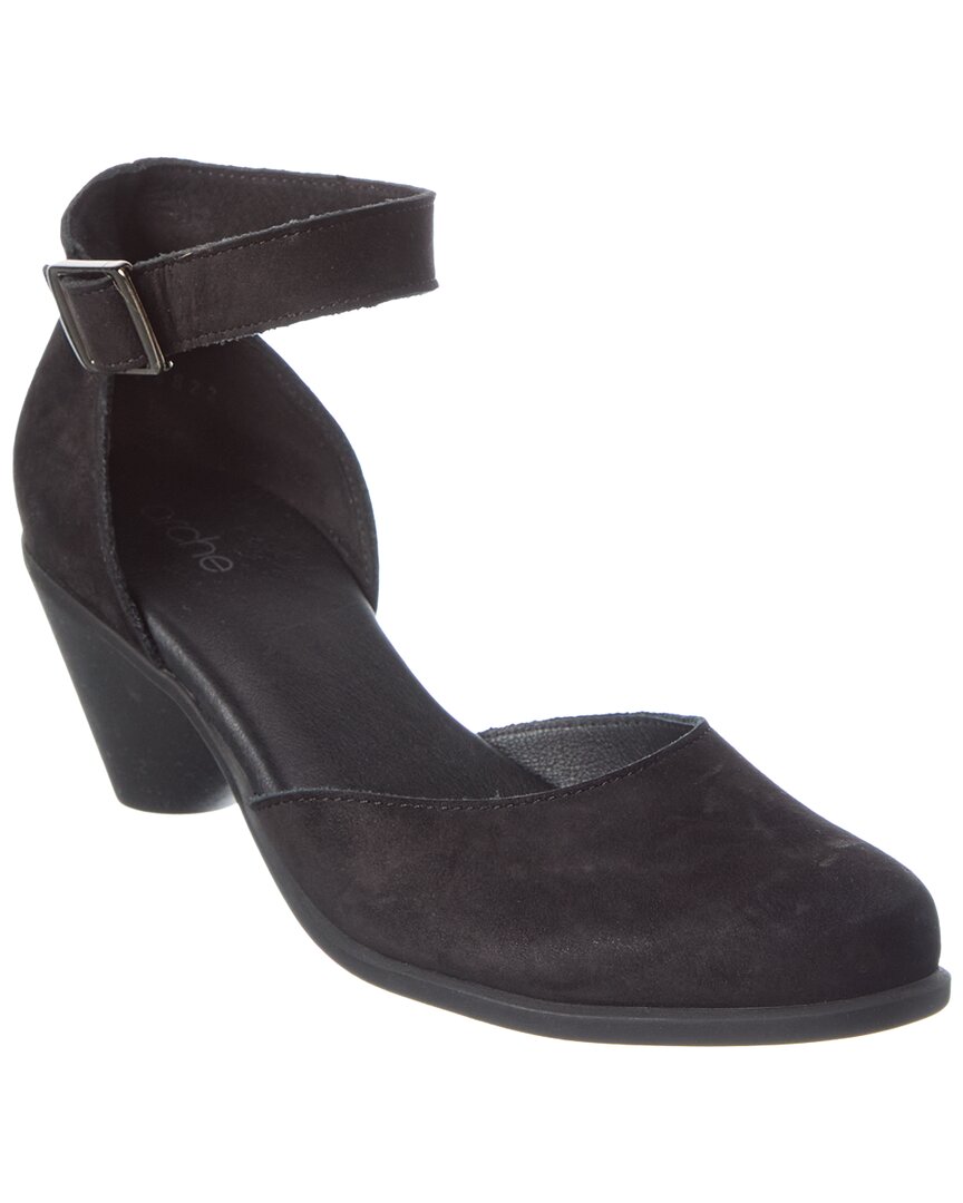 Naokey Leather Pump