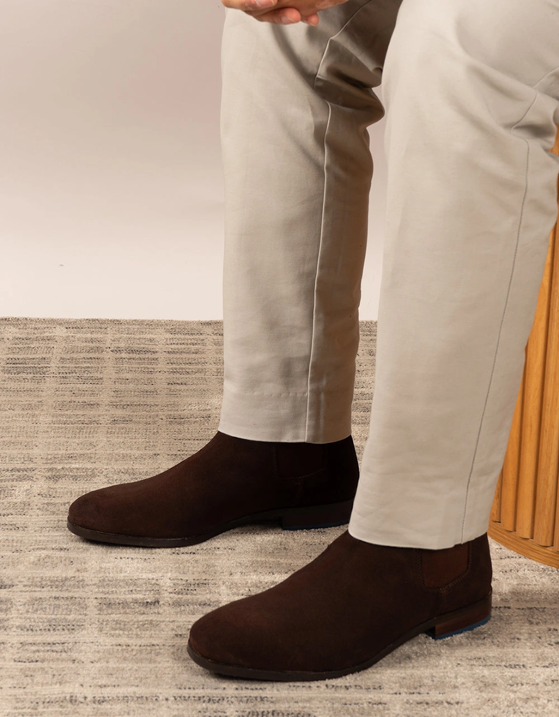 Oswin Hyde Men's Vinnie Chelsea Boot Brown