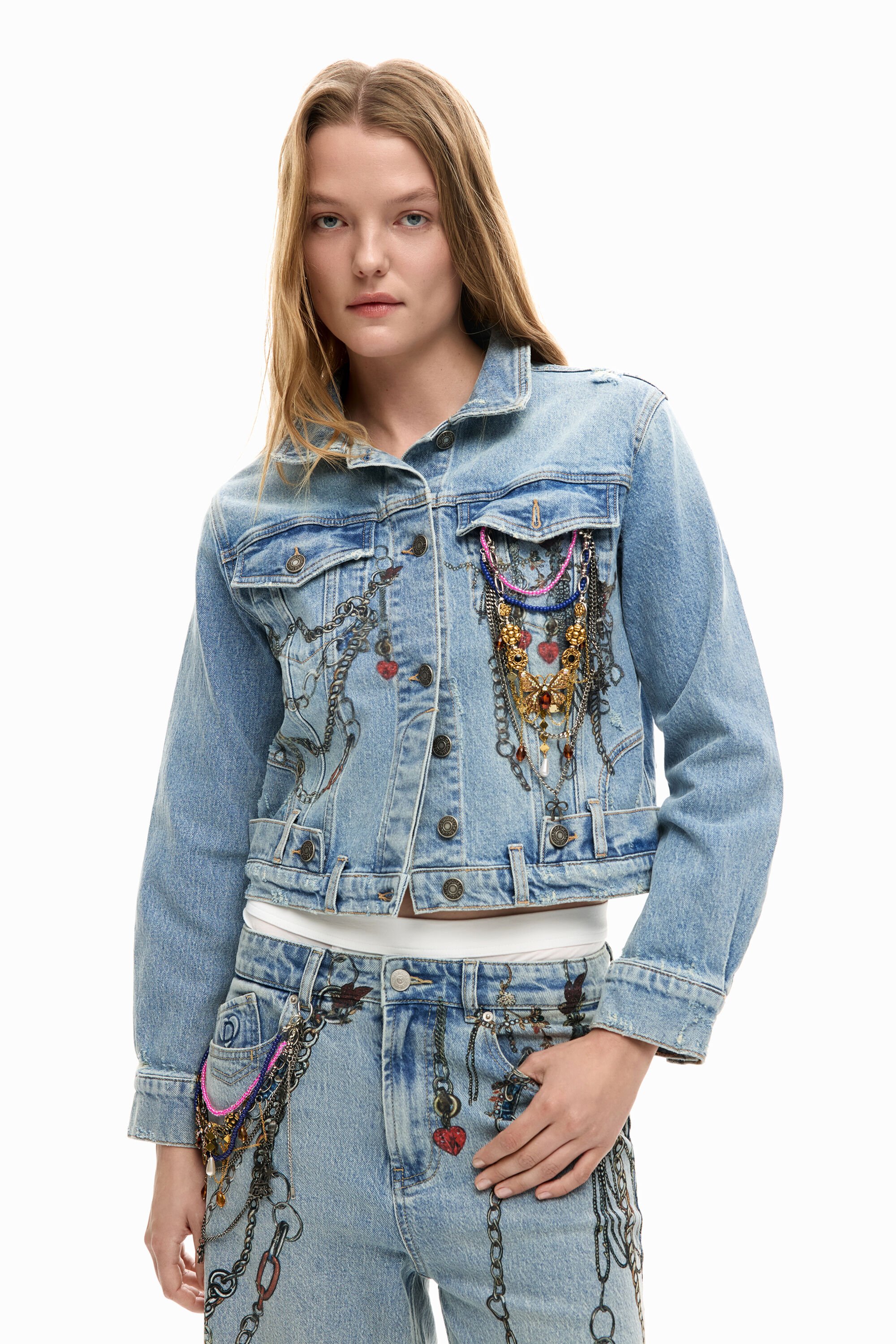 DENIM TRUCKER JACKET