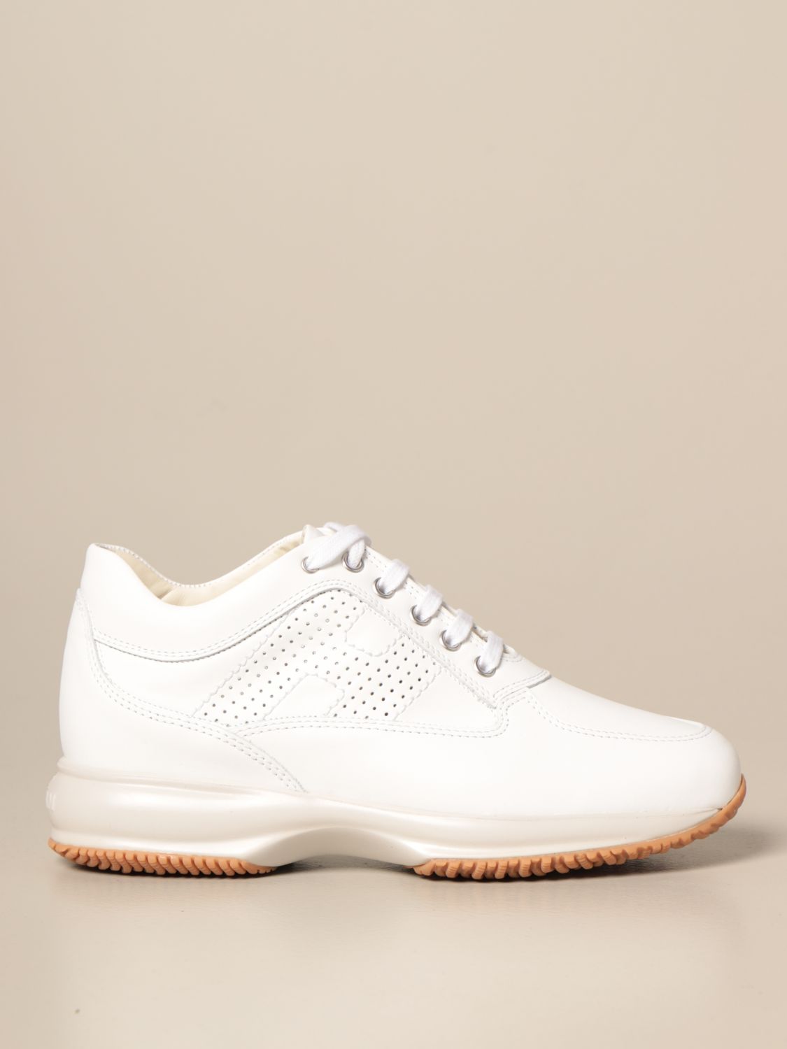 Interactive trainers in leather