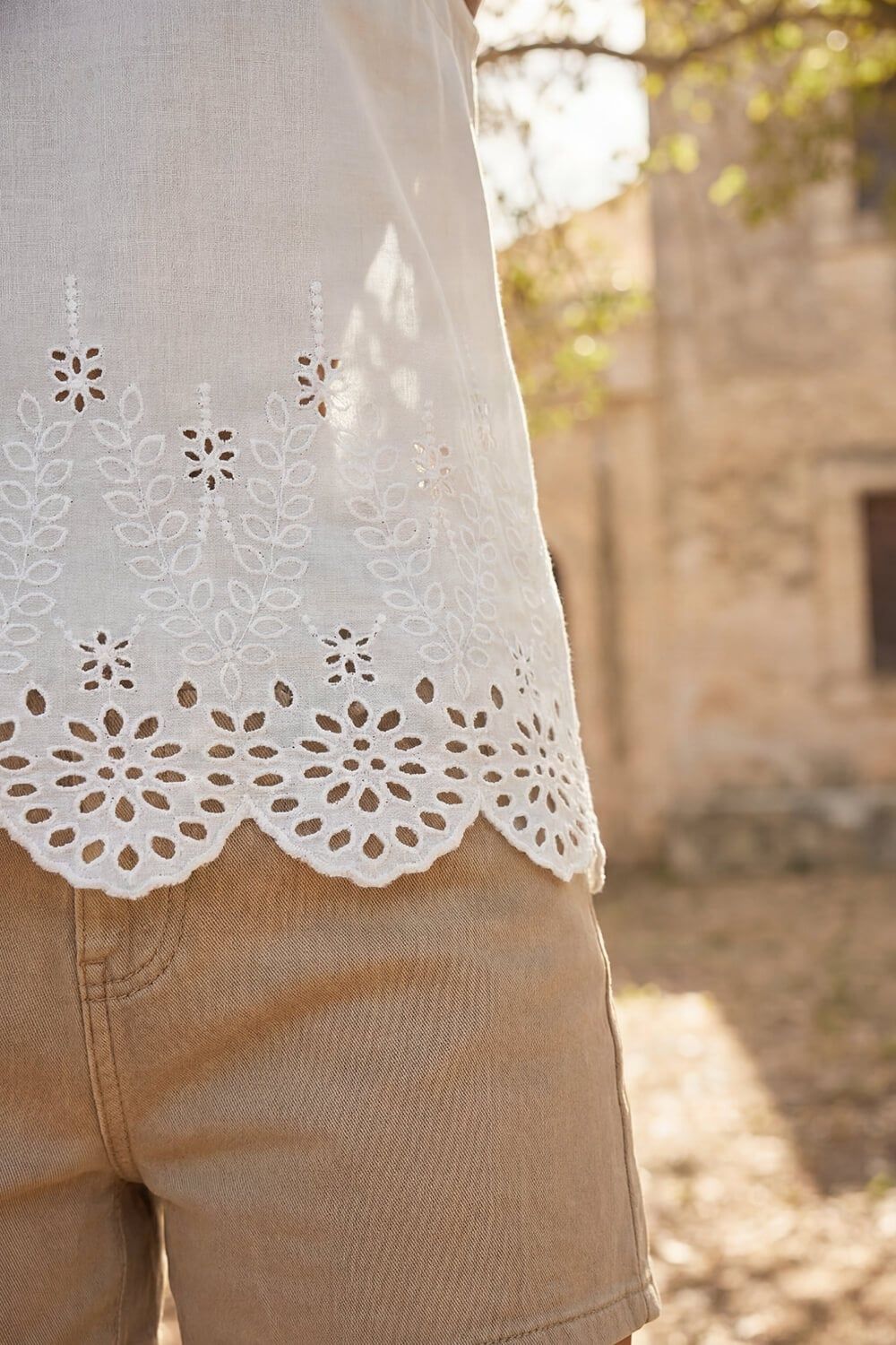 Roman Women's Cotton Broderie Hem Top in Ivory