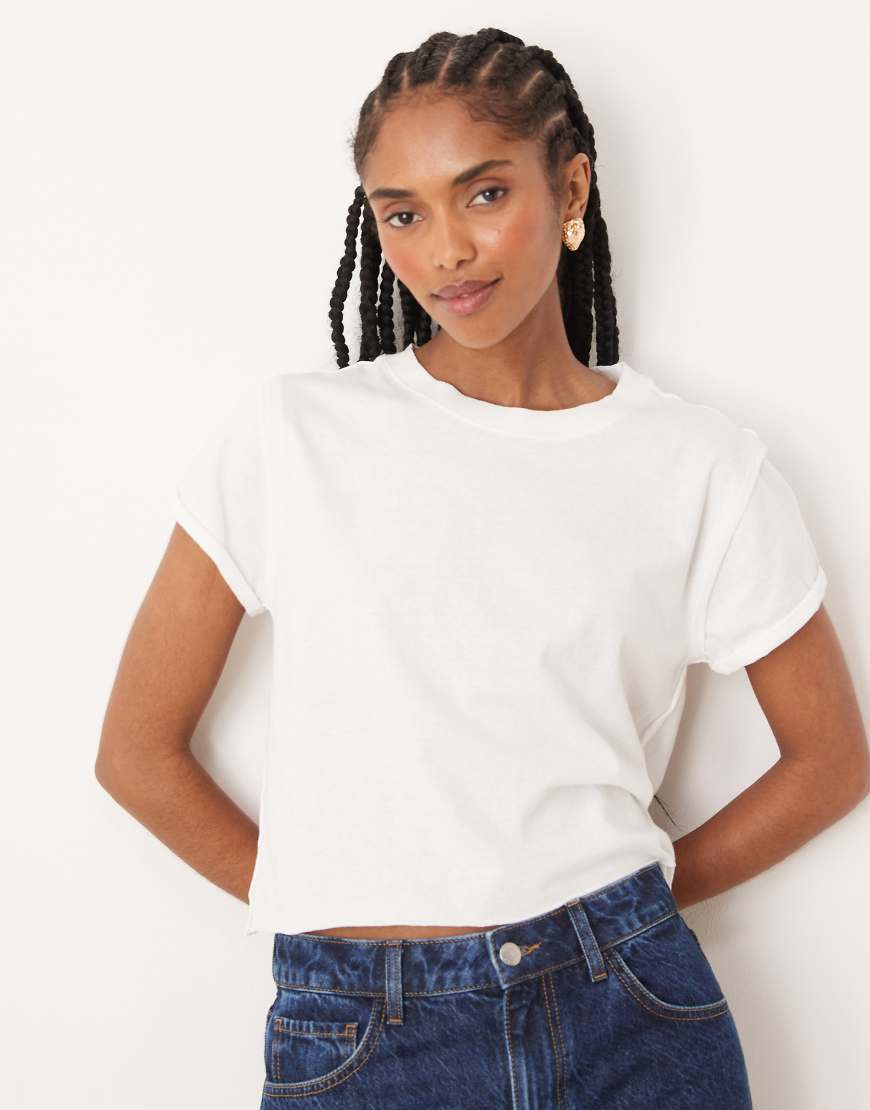 The perfect tee boxy cropped t-shirt in ivory-White