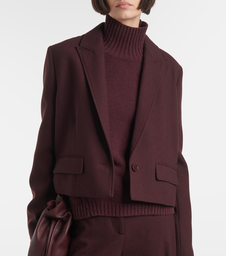 Cropped single-breasted wool jacket