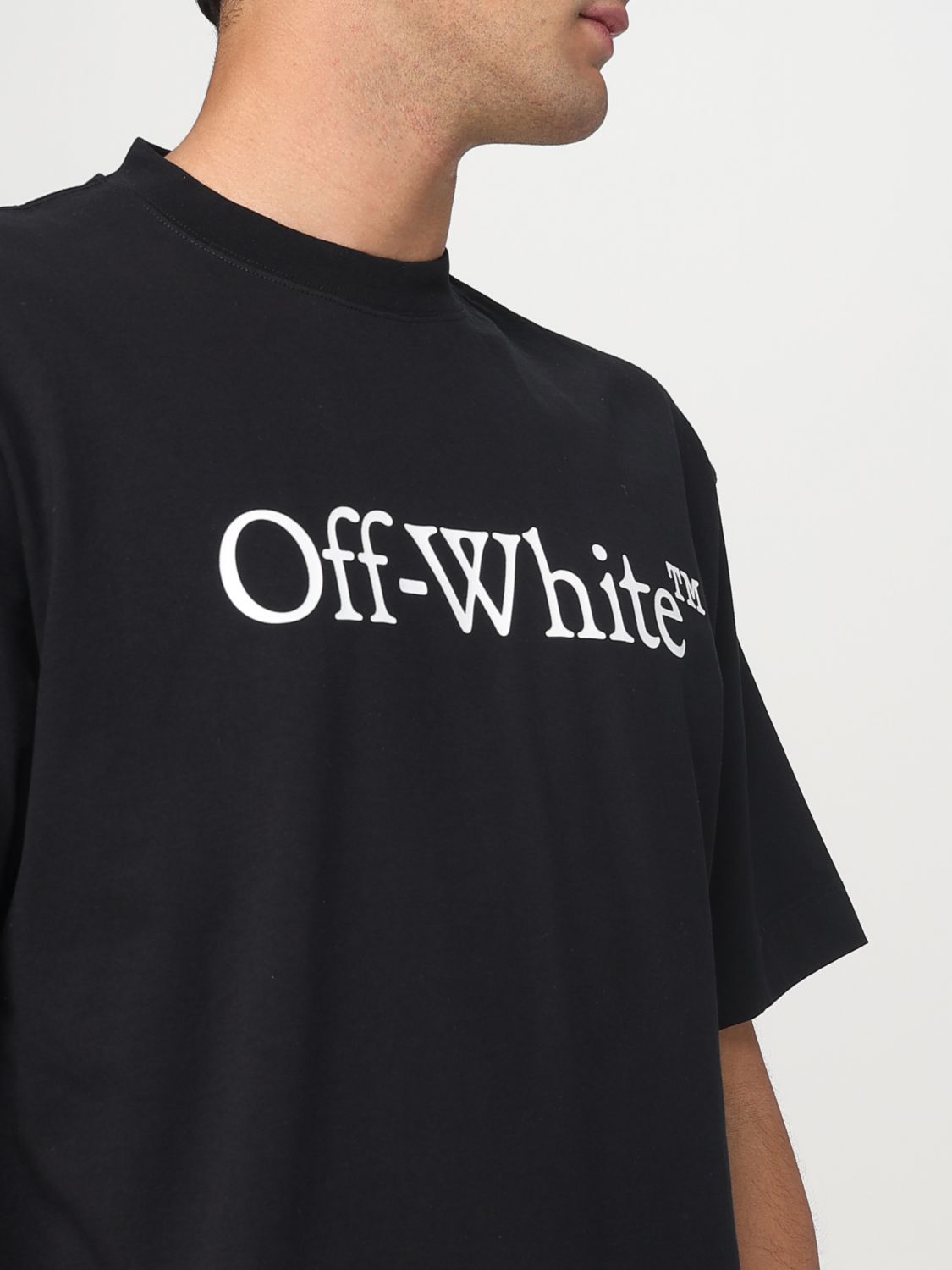T-Shirt OFF-WHITE Men color Black