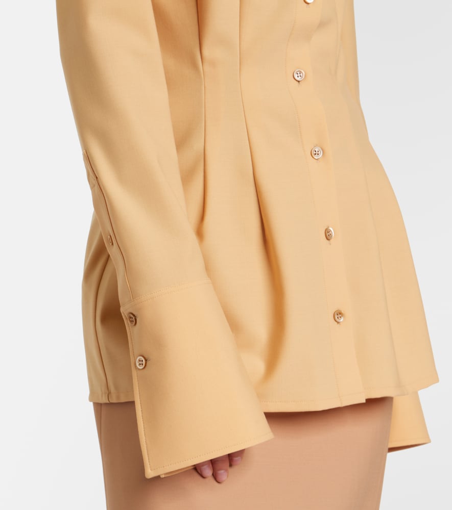 Pleated shirt