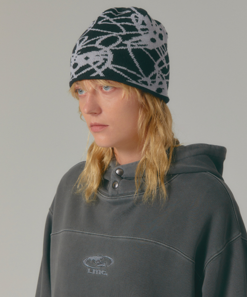FLOWER UNCUFFED BEANIE black