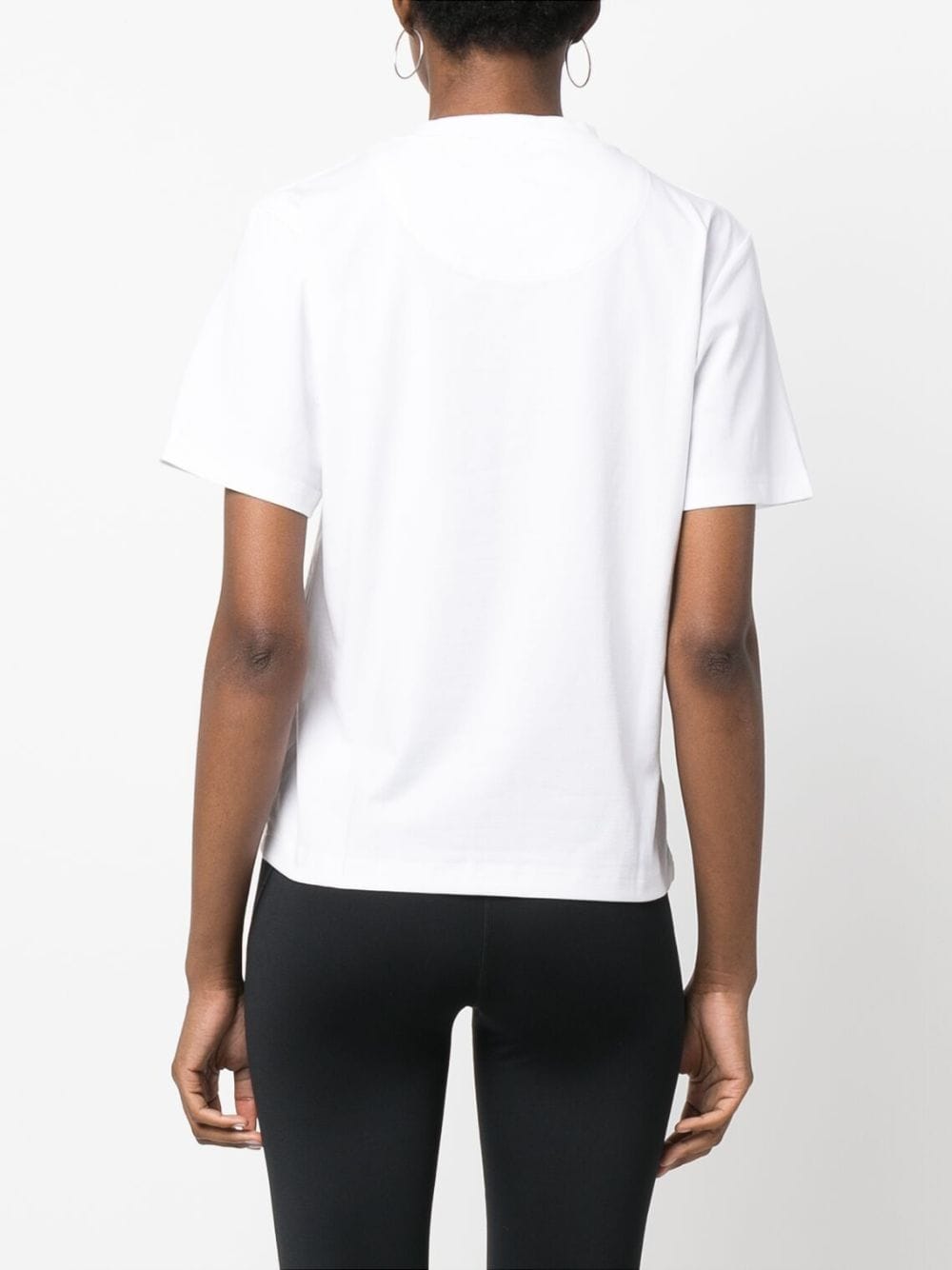 - Logo T-shirt