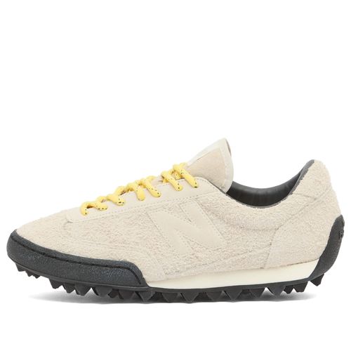 Women's Gator Run Sneaker in Star Burst/Sea Salt