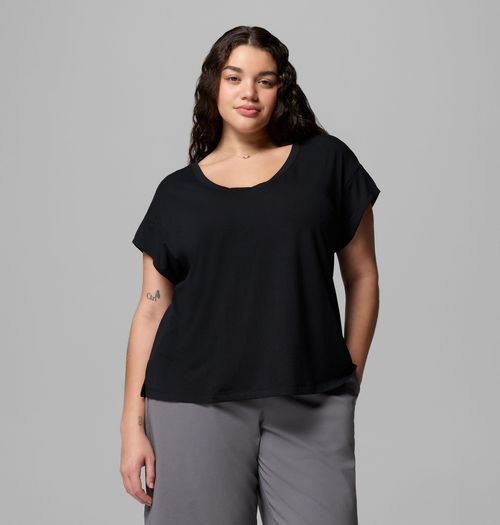 Women's Daniela Falls V-Neck Short Sleeve Tee - Plus Size-