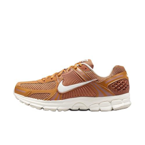 Nike Zoom Vomero 5 Men's Shoes (HF5493-200, Celestial Gold/Celestial Gold)