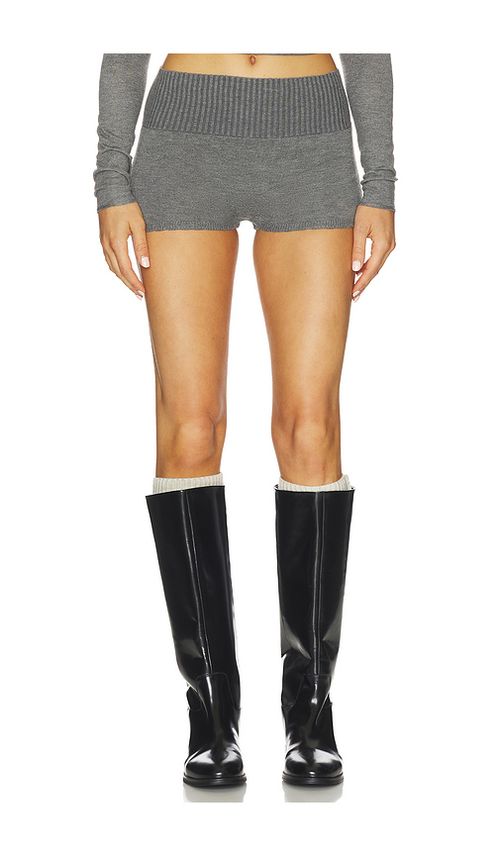 SNDYS SHORTS VEDA in Charcoal. GrÃ¶ÃŸe XXS. Also in L, M, S, XL