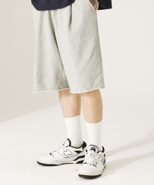 Cut-off wide half sweat pants melange gray