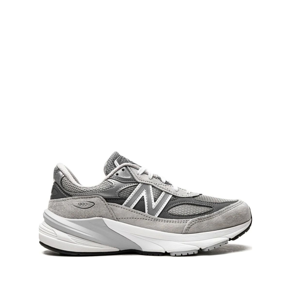 Sneakers 990 V6