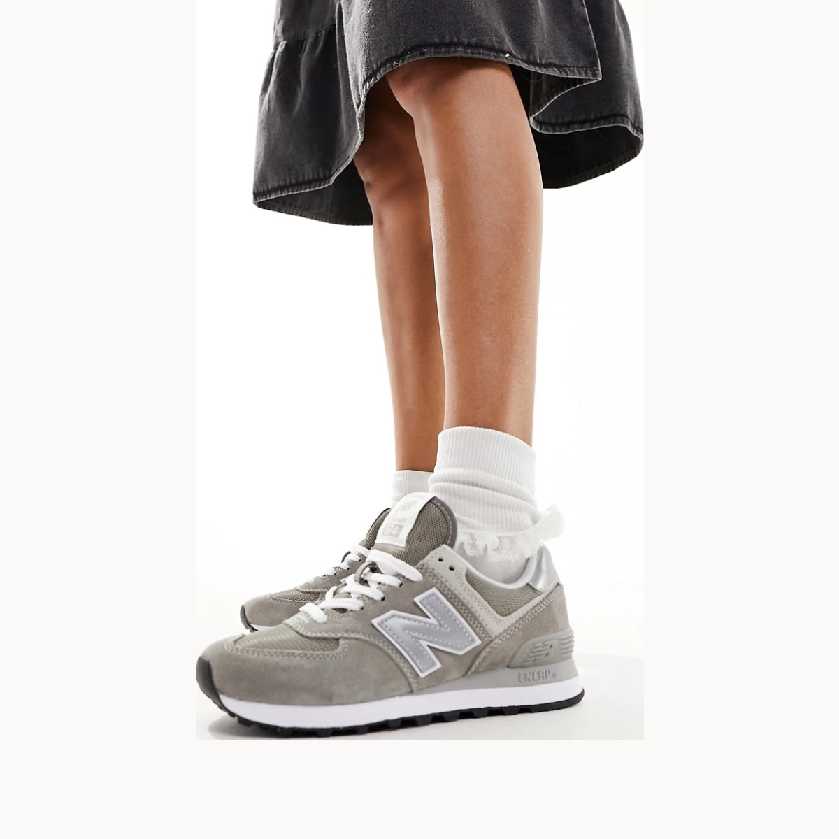 574 sneakers in grey and white
