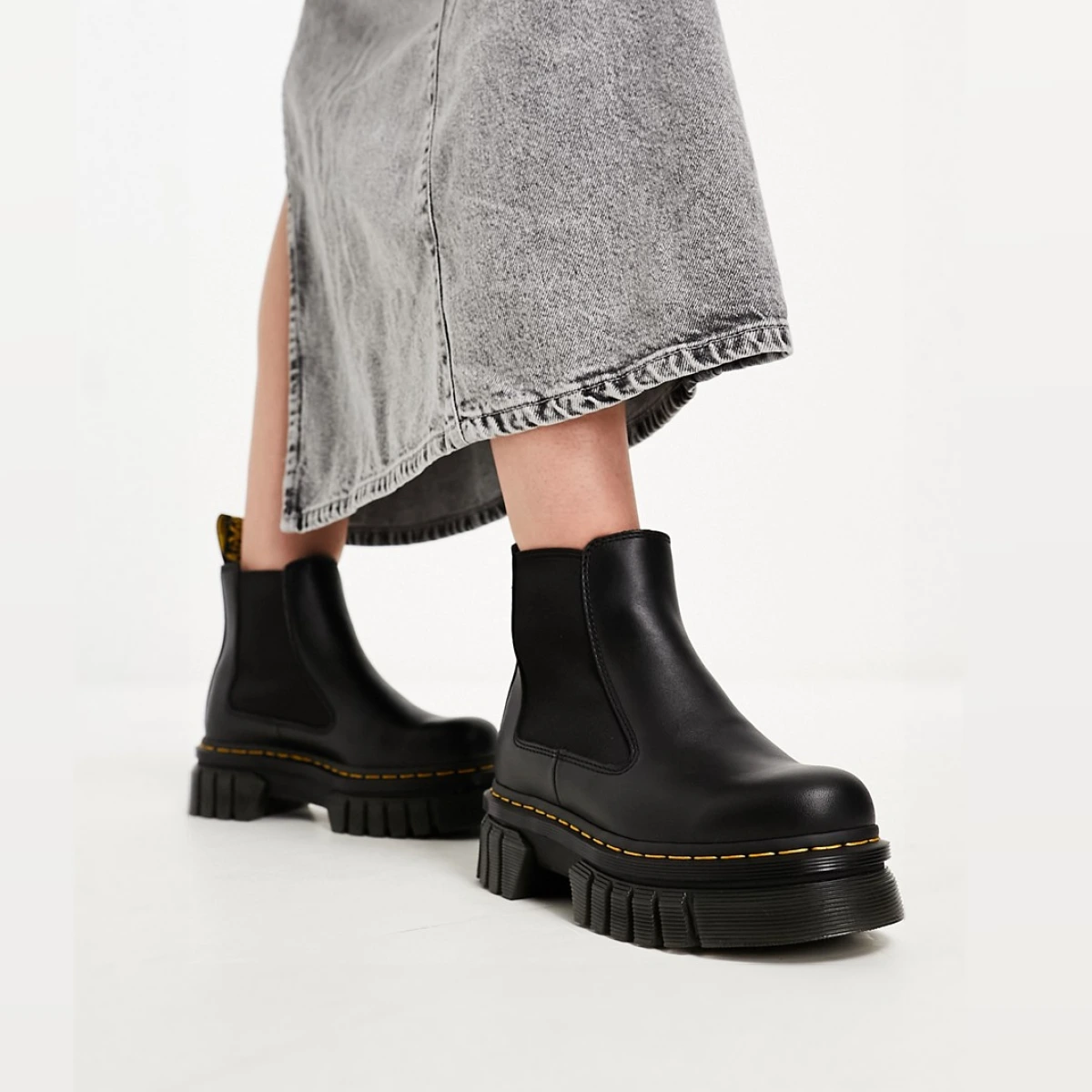 Audrick Chelsea chunky flat chelsea boot in black