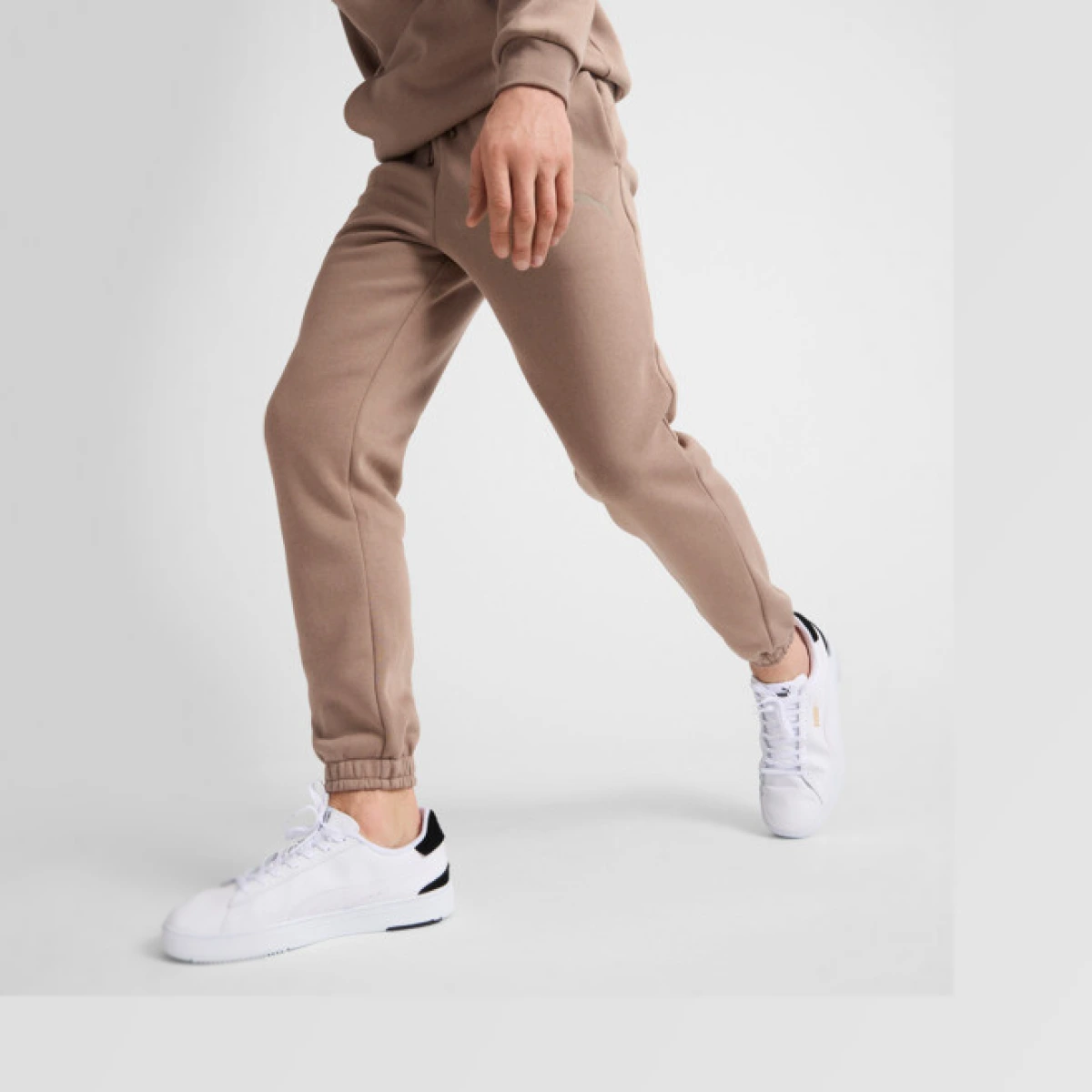 PUMA Essentials Elevated Men's Sweatpants in Brown