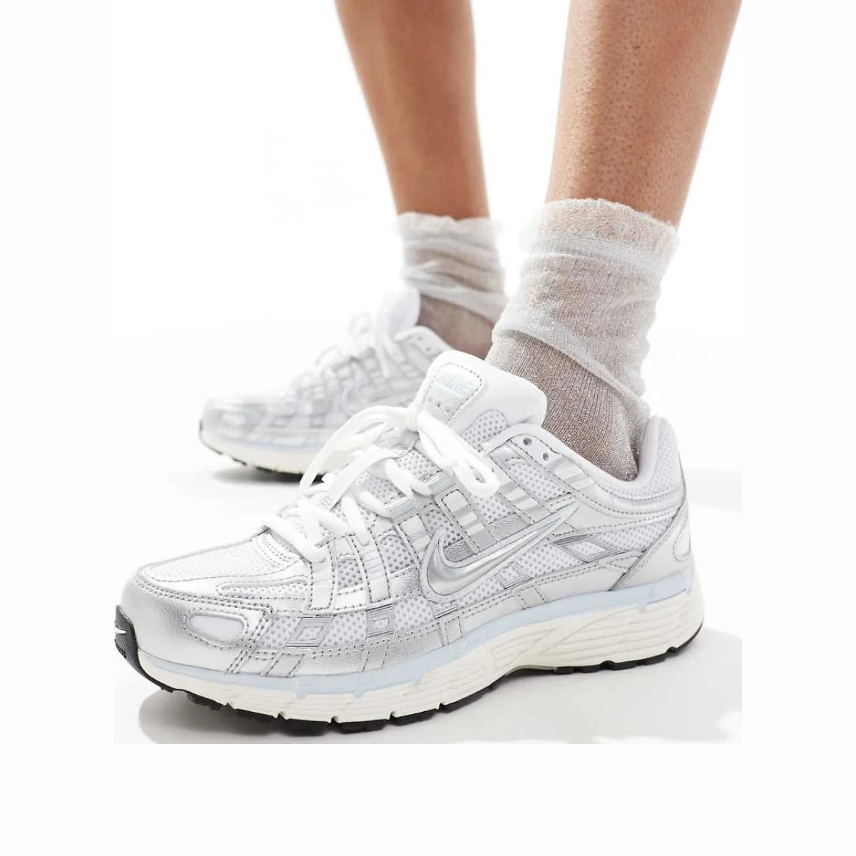 P-6000 trainers in silver and blue-White