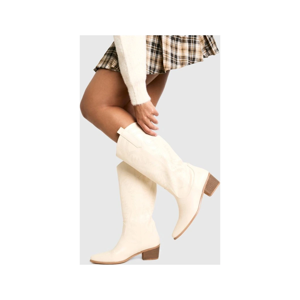 Boohoo Women's Calf Detail Embroidered Western Cowboy Boots in Stone