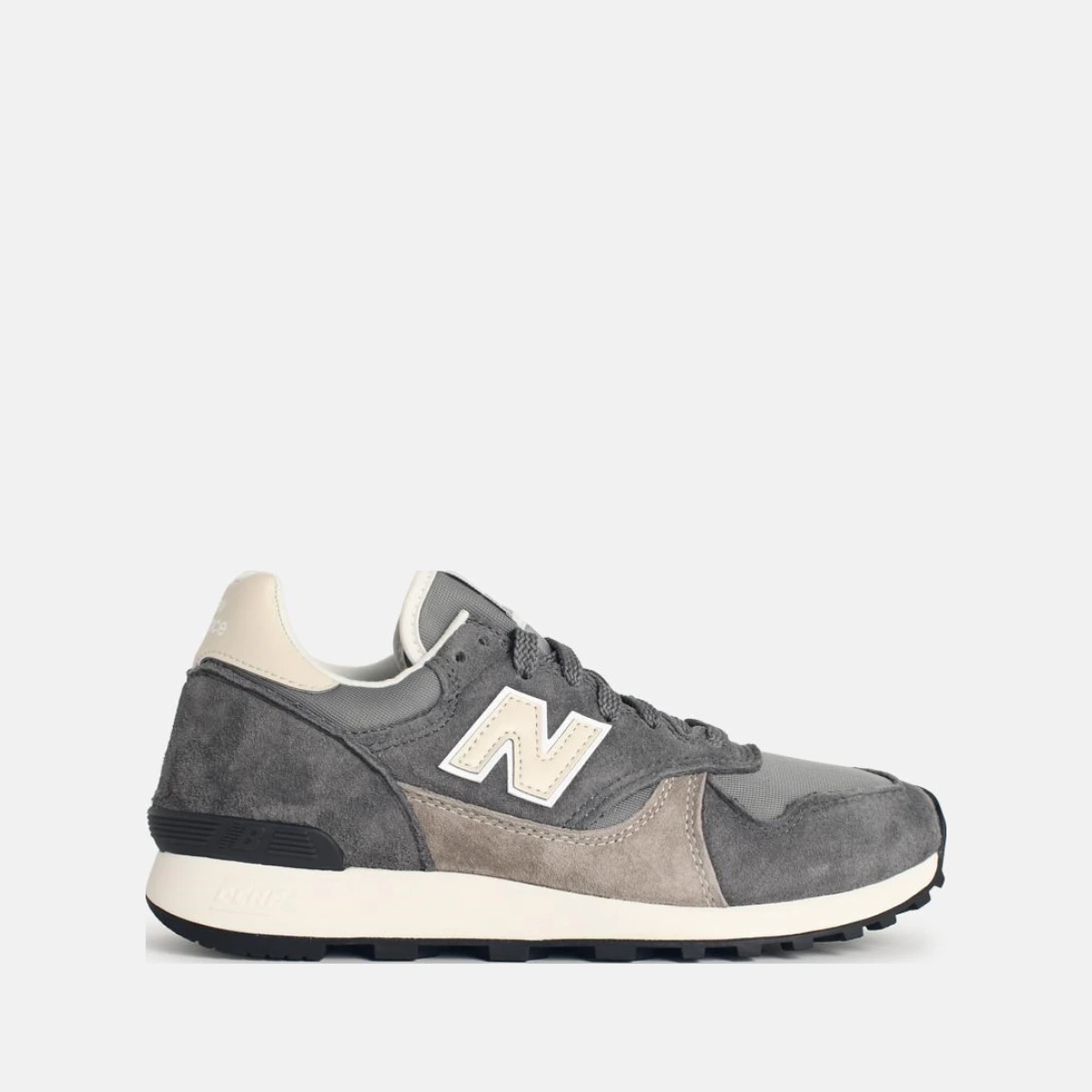 '475' Grey Fabric And Suede Sneakers