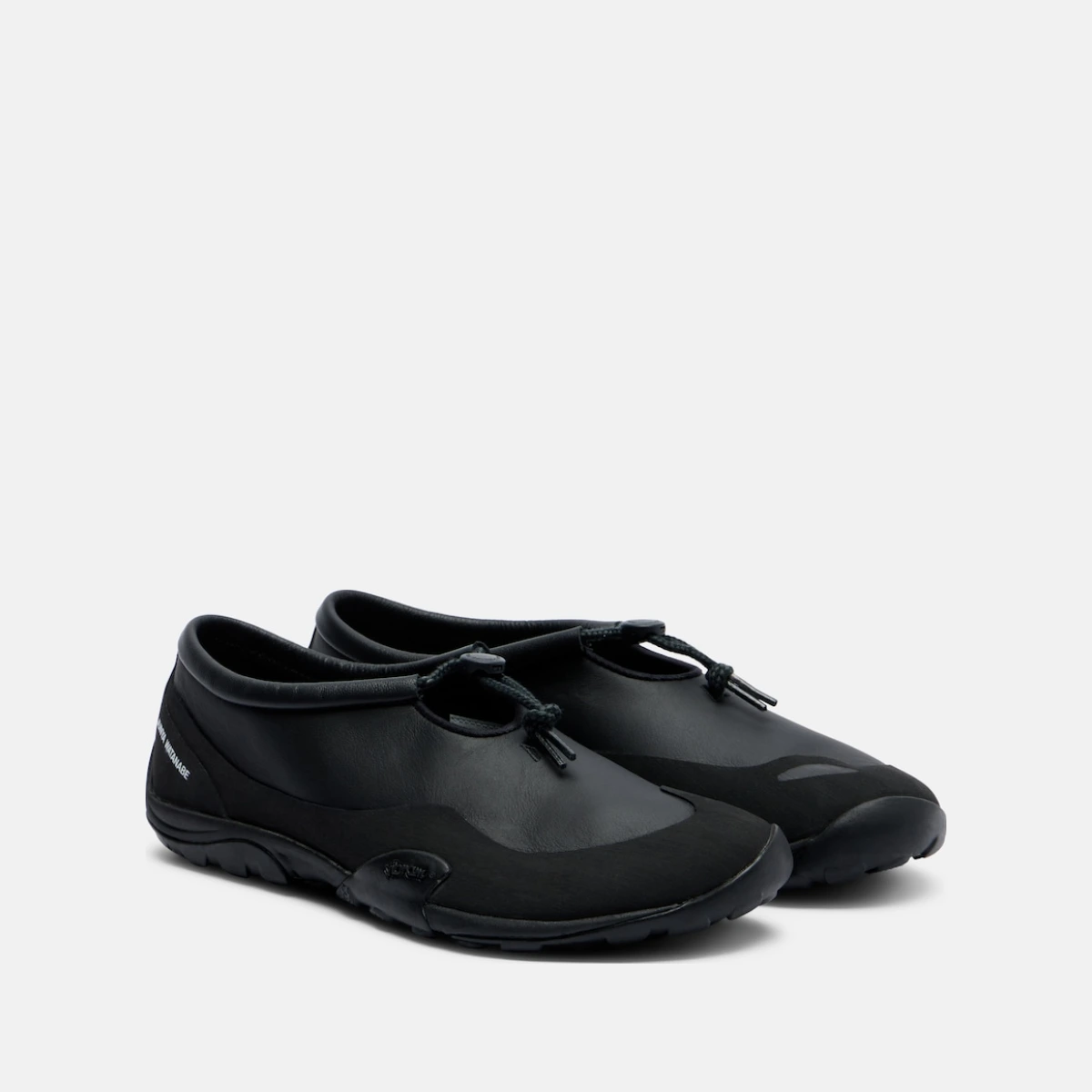 X New Balance MT10T leather sneakers