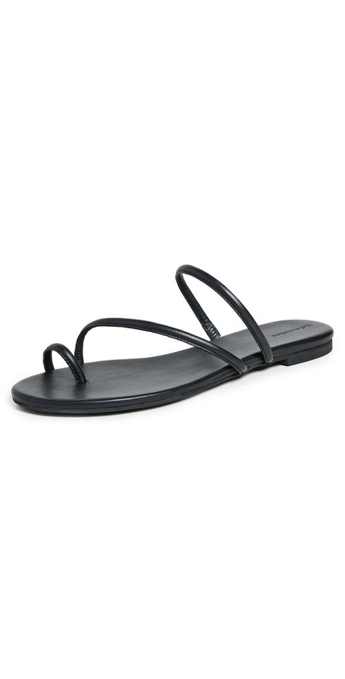 Ludo Toe Ring Strappy Flat Sandals Black