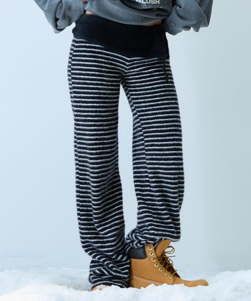 L21 COZY PLUFFY KNIT PANTS
