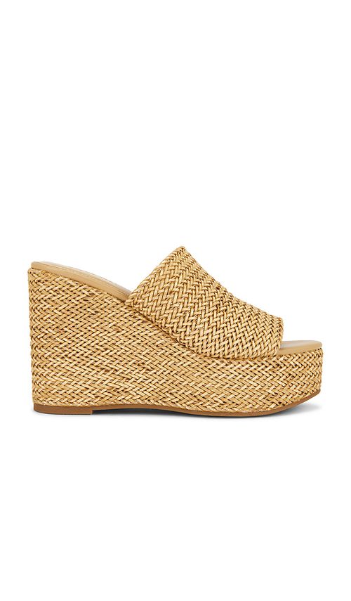 Steve Madden Cassi Sandal in Neutral. 9.5. Also , 8
