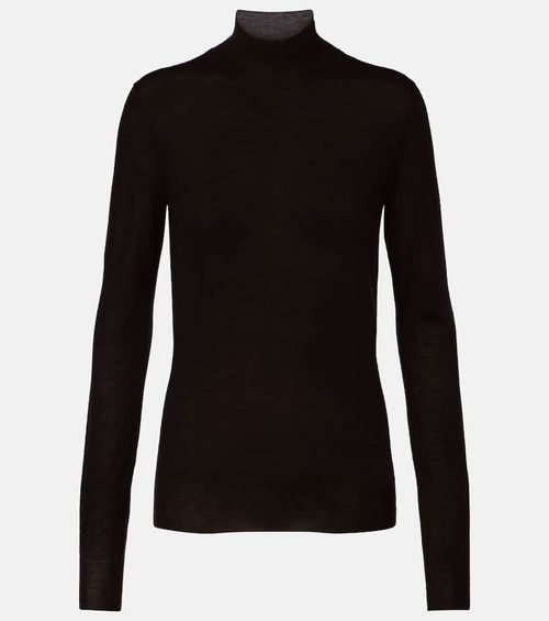 Cashmere sweater