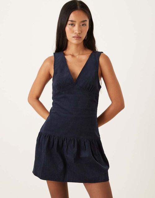 shelisa slouchy mini dress in black Off-Piste main image 1