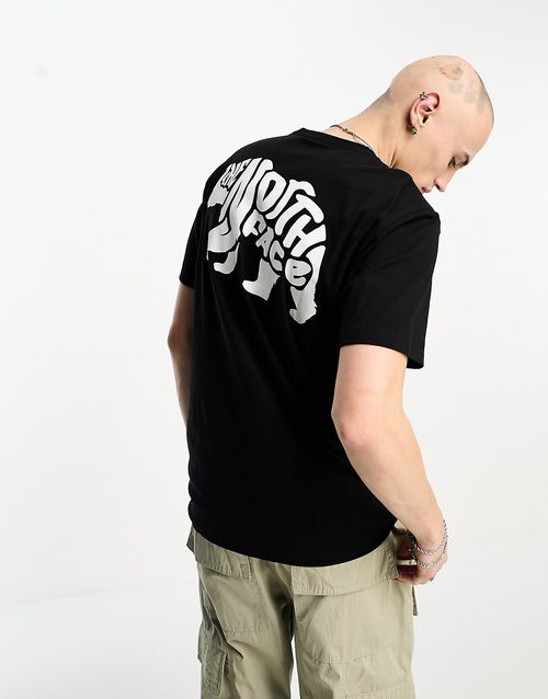 Bear T-shirt in black